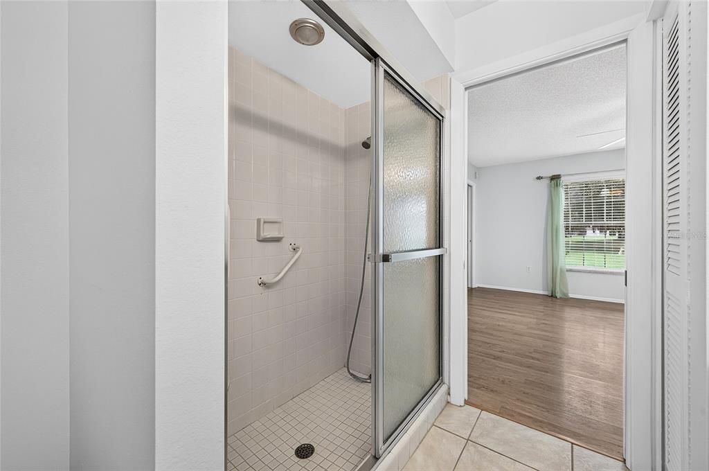 For Sale: $269,900 (2 beds, 2 baths, 1543 Square Feet)