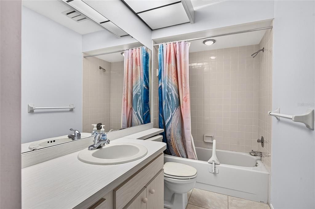 For Sale: $269,900 (2 beds, 2 baths, 1543 Square Feet)
