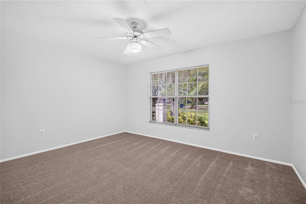 For Sale: $269,900 (2 beds, 2 baths, 1543 Square Feet)
