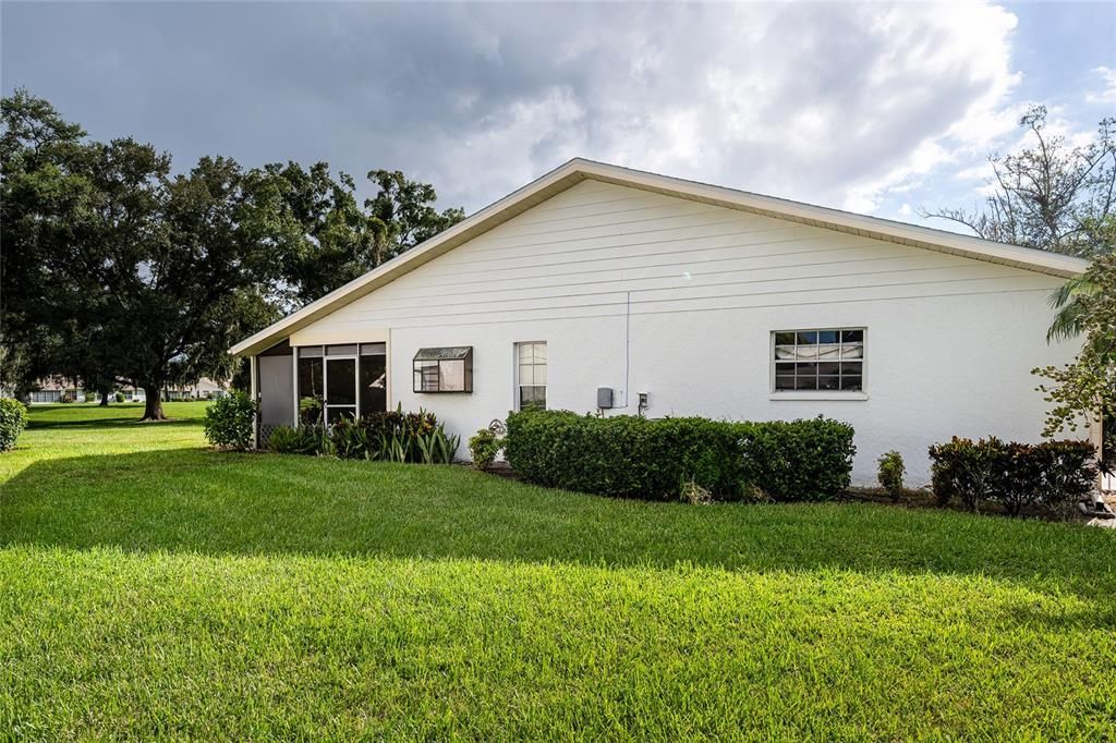For Sale: $269,900 (2 beds, 2 baths, 1543 Square Feet)