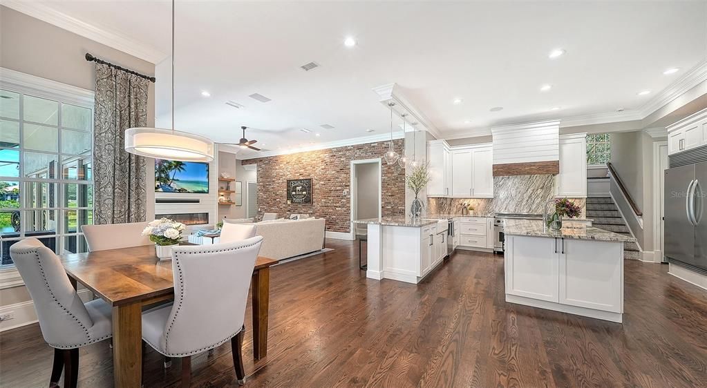 En Venta: $1,750,000 (6 camas, 4 baños, 5054 Pies cuadrados)