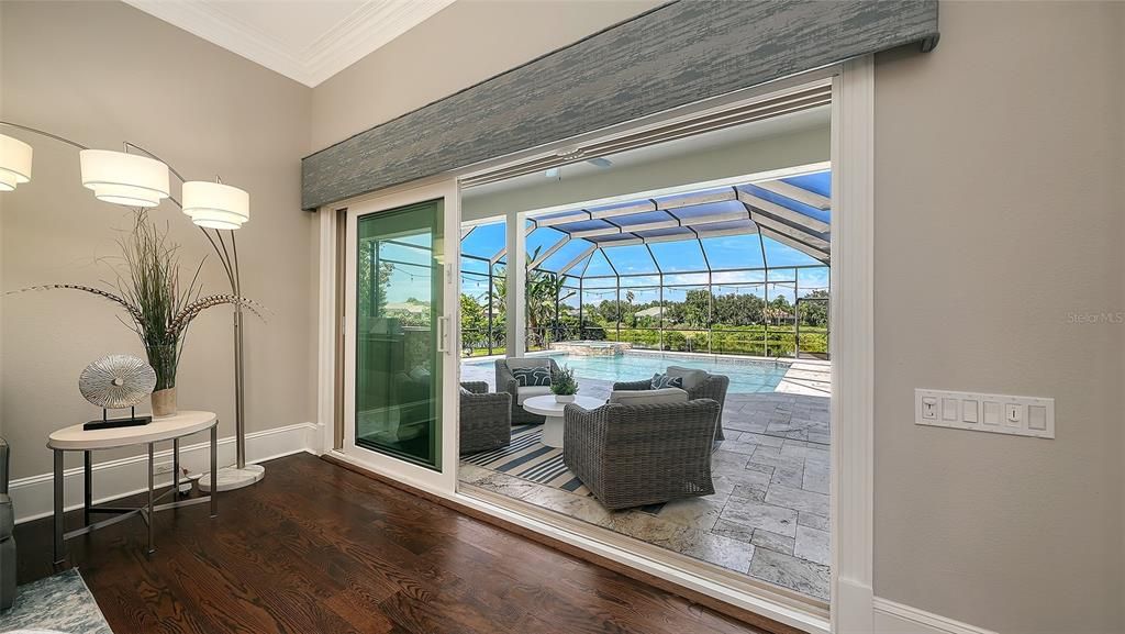 En Venta: $1,750,000 (6 camas, 4 baños, 5054 Pies cuadrados)