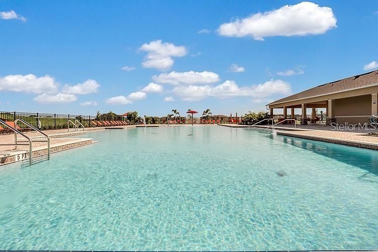 En Venta: $292,500 (3 camas, 2 baños, 1725 Pies cuadrados)