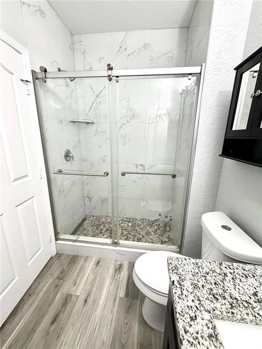 For Rent: $2,500 (4 beds, 2 baths, 1372 Square Feet)