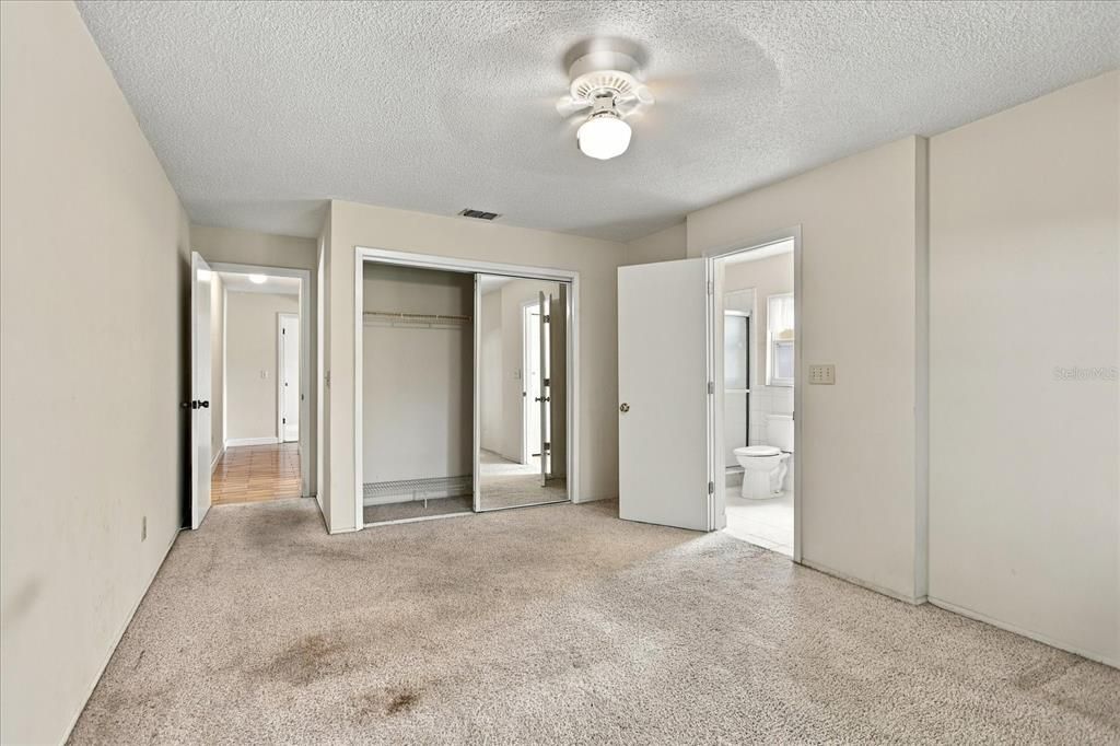 На продажу: $389,900 (3 спален, 2 ванн, 1656 Квадратных фут)