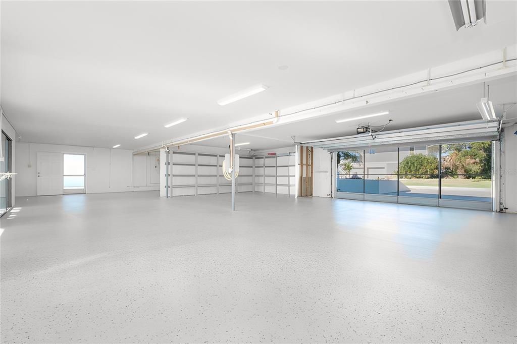 For Sale: $885,000 (3 beds, 2 baths, 1774 Square Feet)