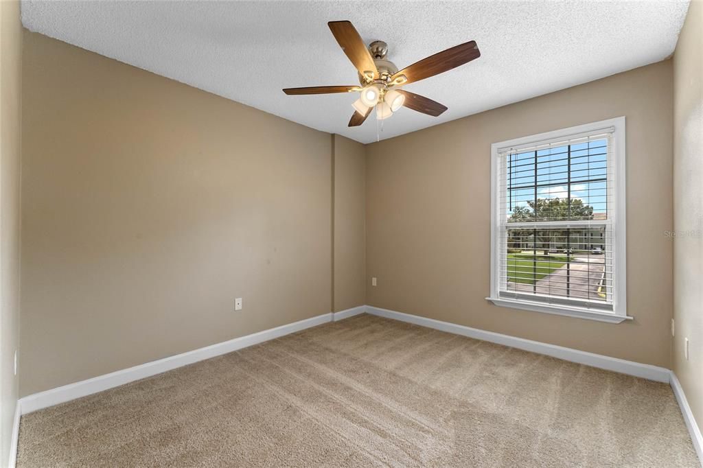 For Rent: $1,595 (2 beds, 2 baths, 993 Square Feet)