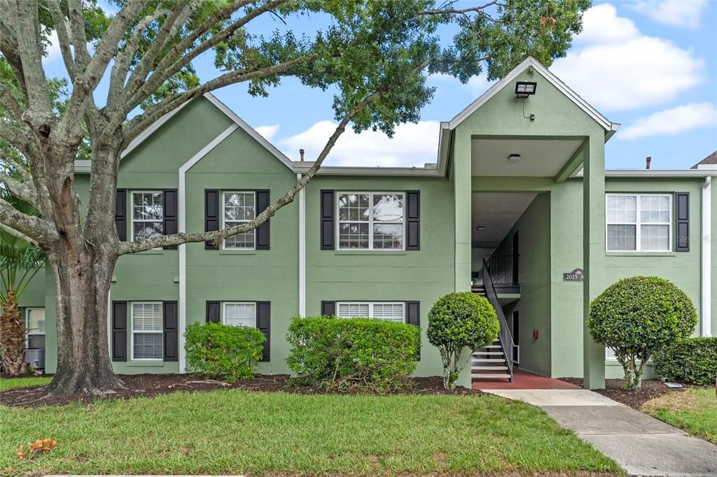 For Rent: $1,595 (2 beds, 2 baths, 993 Square Feet)