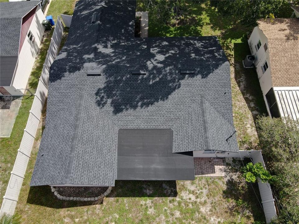 For Sale: $350,000 (4 beds, 2 baths, 1660 Square Feet)