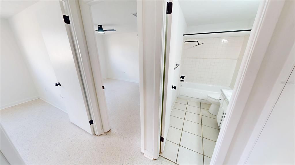 For Sale: $350,000 (4 beds, 2 baths, 1660 Square Feet)