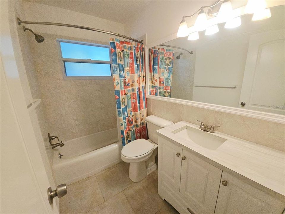 В аренду: $2,200 (3 спален, 2 ванн, 1144 Квадратных фут)