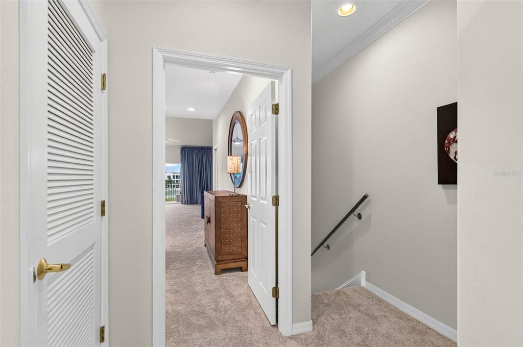 For Sale: $1,400,000 (3 beds, 3 baths, 2415 Square Feet)