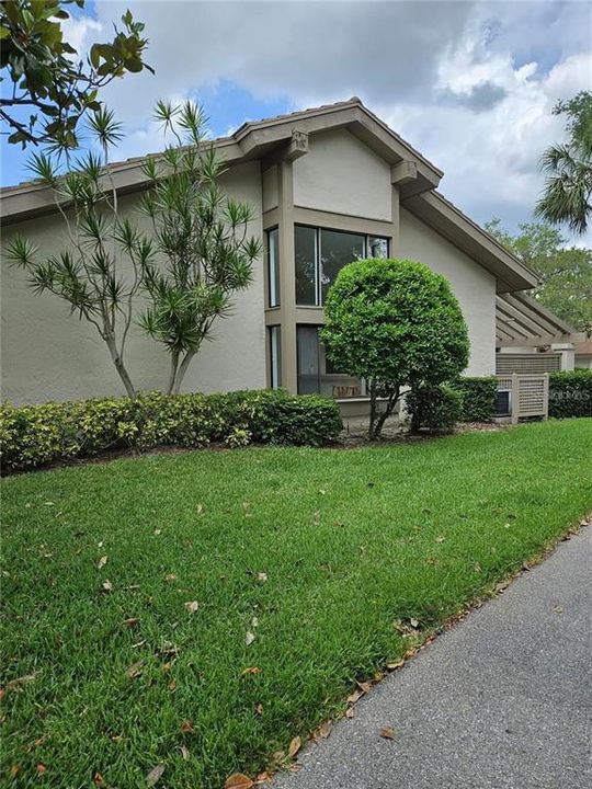 For Rent: $2,500 (2 beds, 2 baths, 1236 Square Feet)