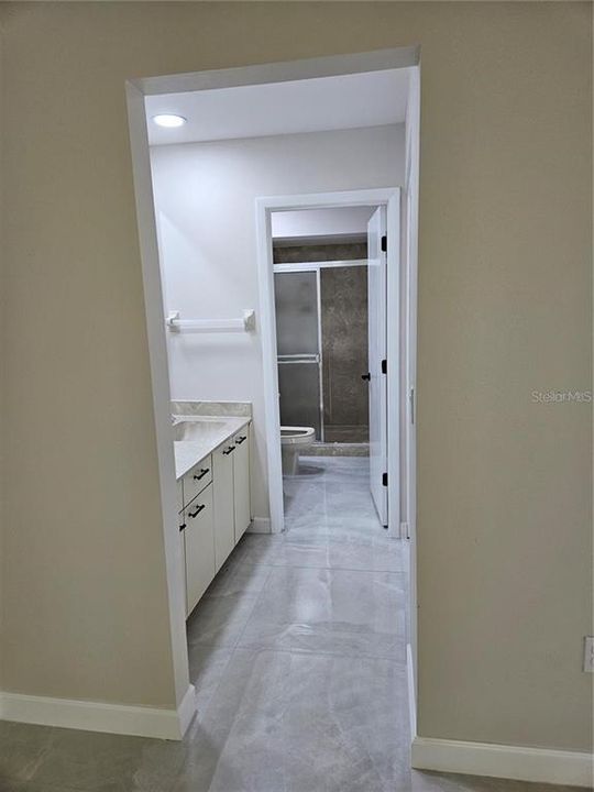 For Rent: $2,500 (2 beds, 2 baths, 1236 Square Feet)