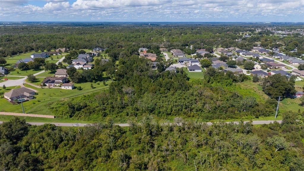 На продажу: $199,900 (4.09 acres)
