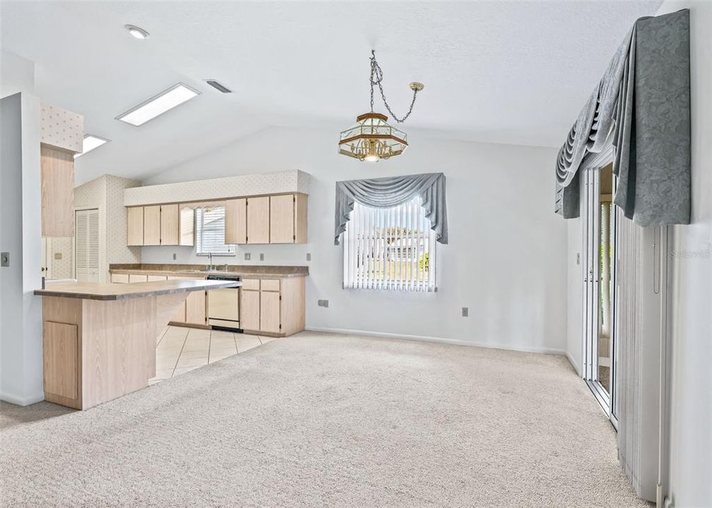 For Sale: $239,900 (3 beds, 2 baths, 1685 Square Feet)