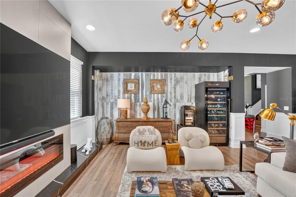 For Sale: $769,000 (5 beds, 3 baths, 2773 Square Feet)