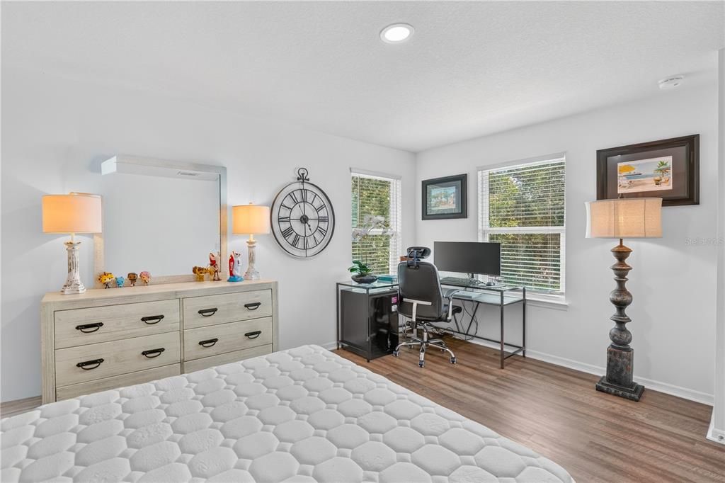 For Sale: $769,000 (5 beds, 3 baths, 2773 Square Feet)