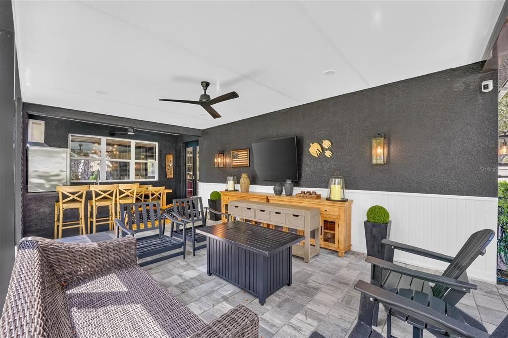 For Sale: $769,000 (5 beds, 3 baths, 2773 Square Feet)