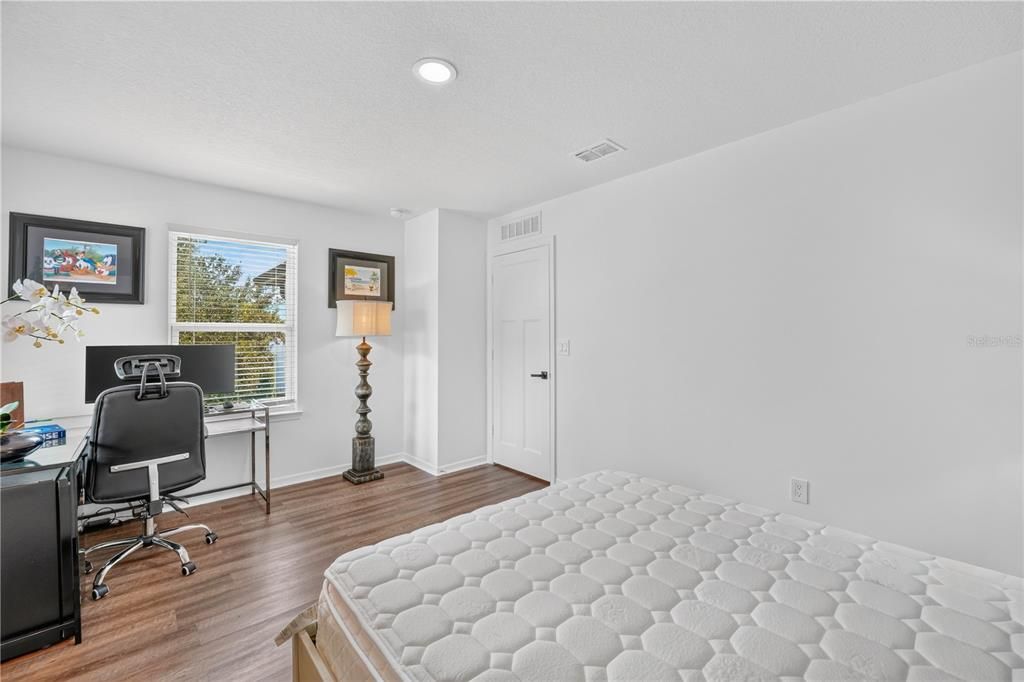For Sale: $769,000 (5 beds, 3 baths, 2773 Square Feet)