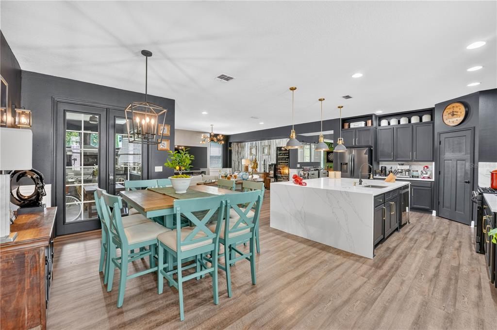For Sale: $769,000 (5 beds, 3 baths, 2773 Square Feet)