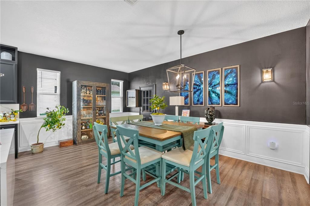 For Sale: $769,000 (5 beds, 3 baths, 2773 Square Feet)