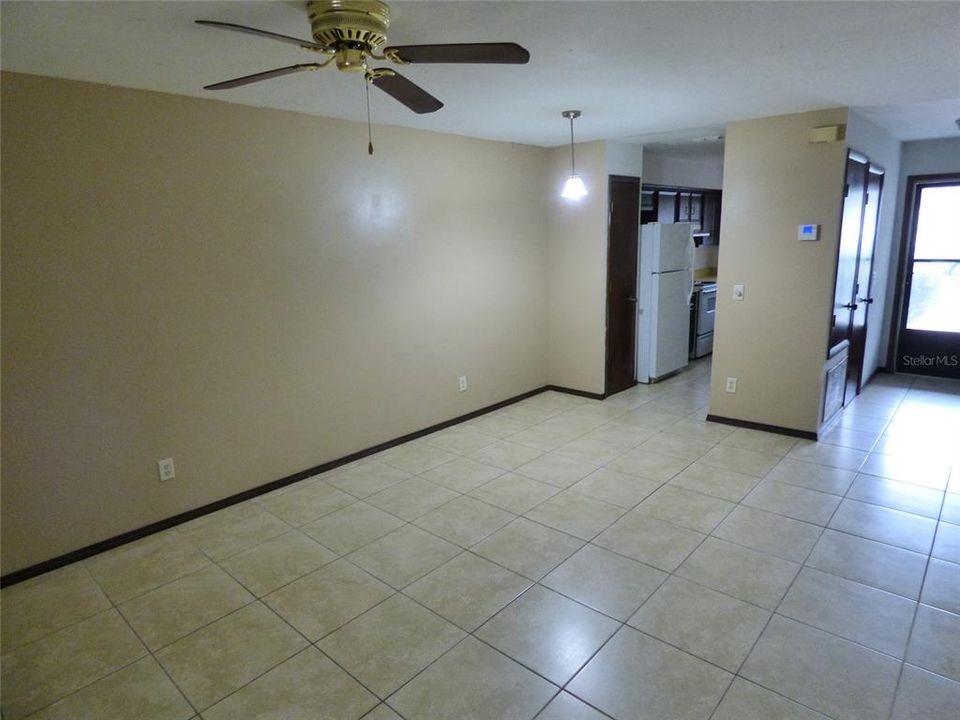 For Rent: $1,595 (2 beds, 2 baths, 970 Square Feet)