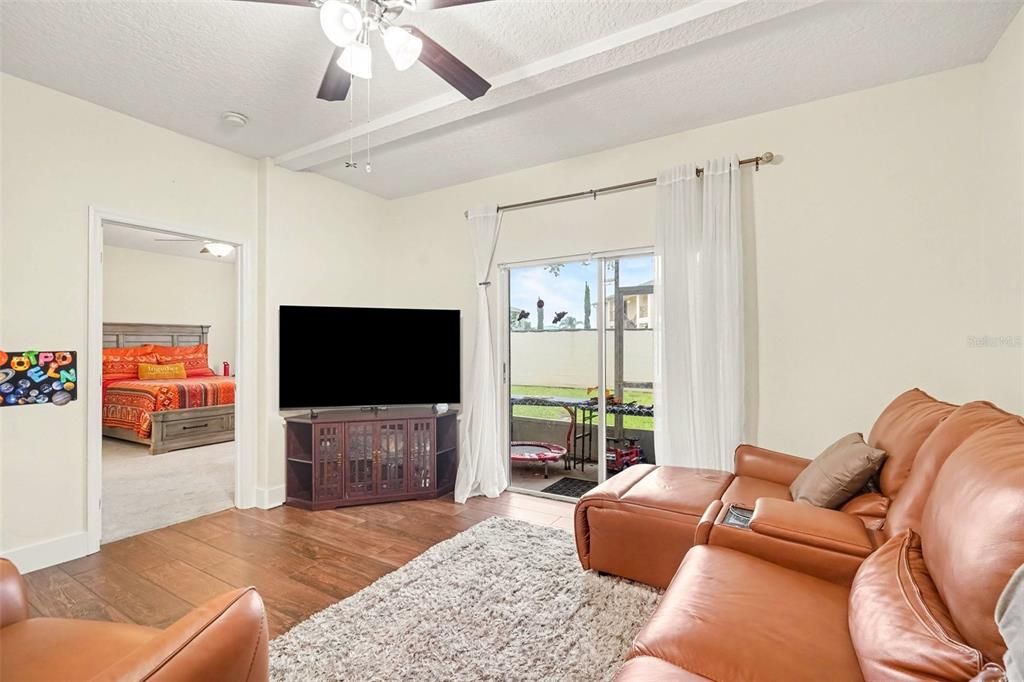 For Sale: $248,900 (3 beds, 2 baths, 1438 Square Feet)