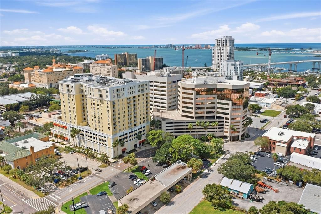 For Sale: $480,000 (2 beds, 2 baths, 1460 Square Feet)