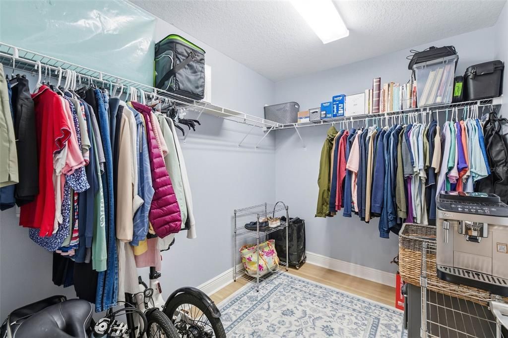 For Sale: $480,000 (2 beds, 2 baths, 1460 Square Feet)