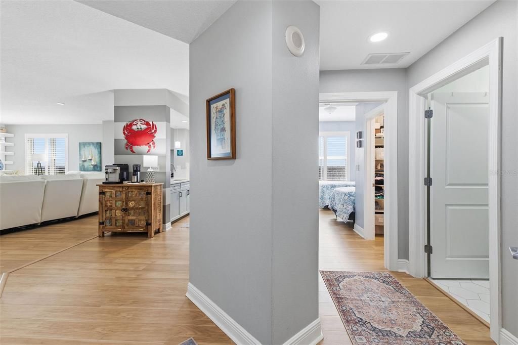 For Sale: $480,000 (2 beds, 2 baths, 1460 Square Feet)
