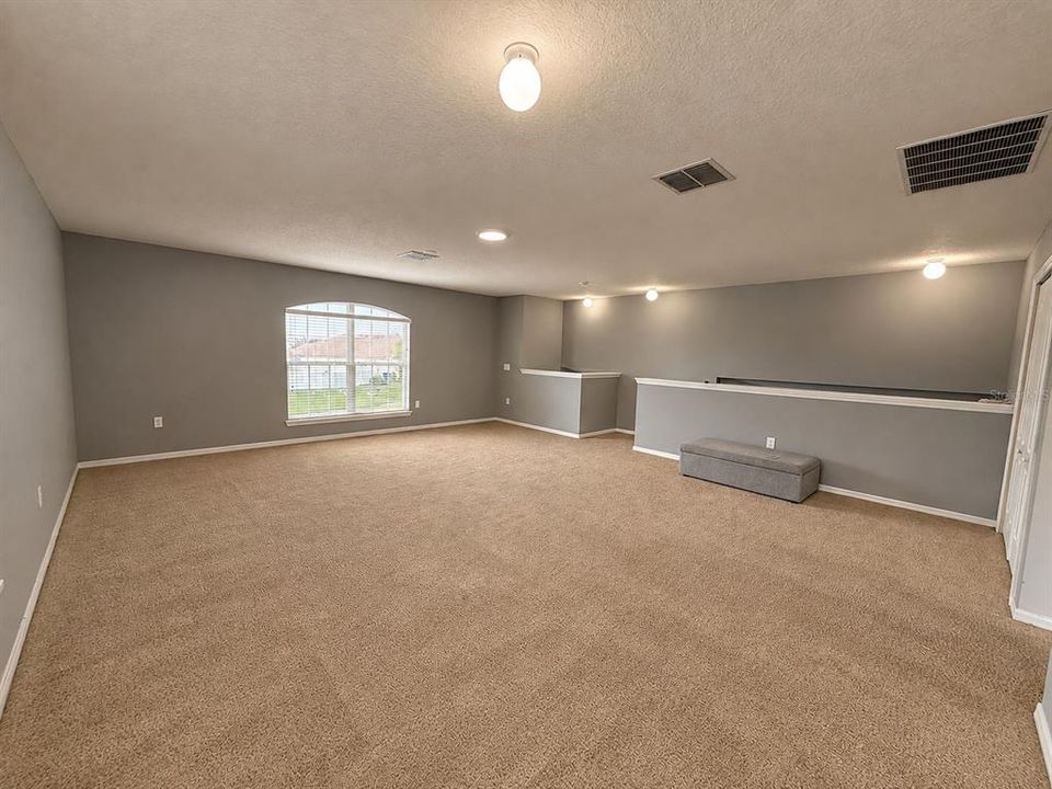 В аренду: $2,550 (4 спален, 2 ванн, 2813 Квадратных фут)