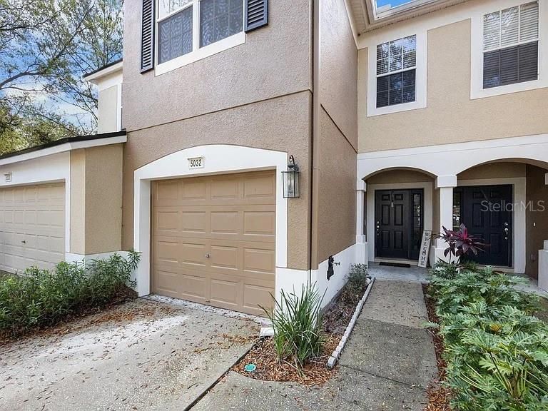 For Rent: $2,399 (3 beds, 2 baths, 1644 Square Feet)