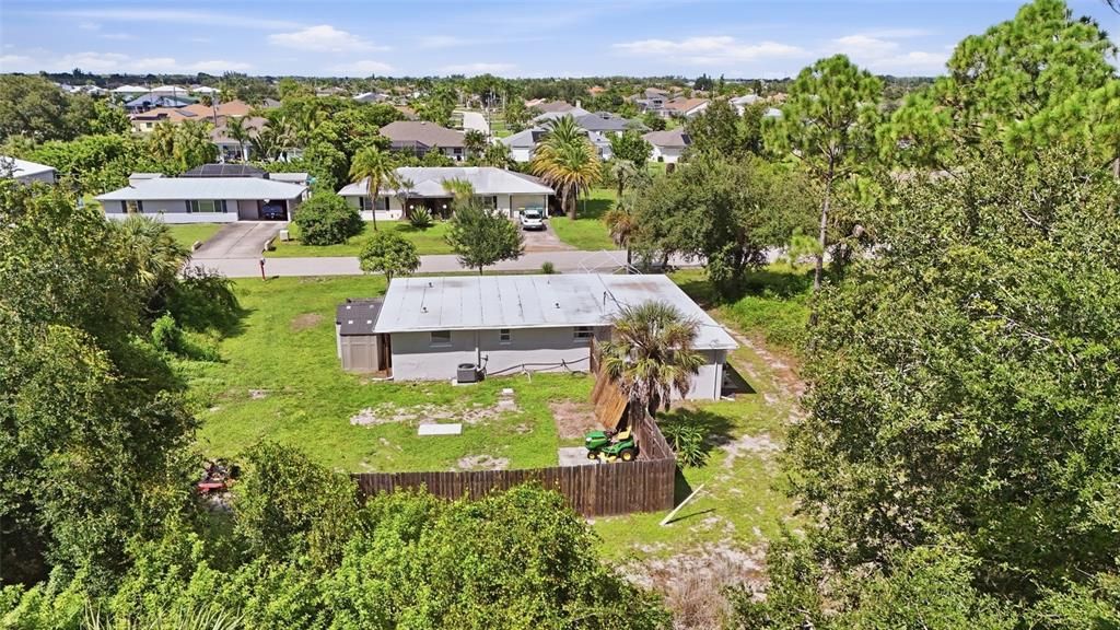 На продажу: $185,000 (3 спален, 2 ванн, 832 Квадратных фут)