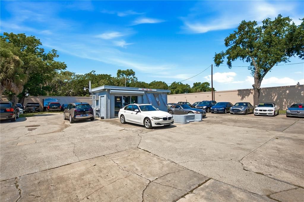 For Sale: $550,000 (0 beds, 0 baths, 312 Square Feet)