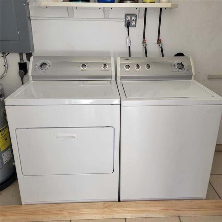 В аренду: $1,800 (2 спален, 1 ванн, 1086 Квадратных фут)