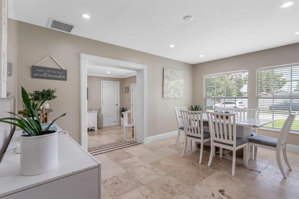 For Sale: $899,000 (7 beds, 0 baths, 2665 Square Feet)