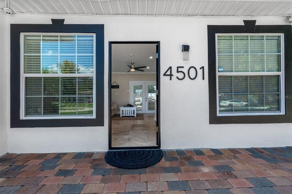 For Sale: $899,000 (7 beds, 0 baths, 2665 Square Feet)