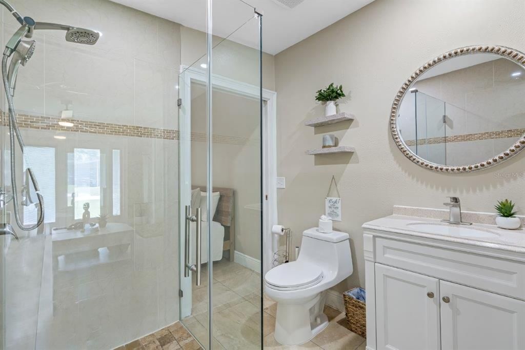 For Sale: $899,000 (7 beds, 0 baths, 2665 Square Feet)