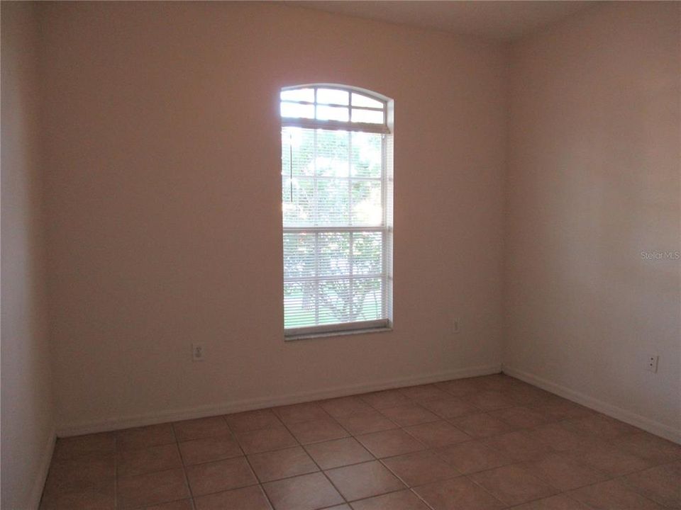 For Rent: $1,850 (3 beds, 2 baths, 1413 Square Feet)