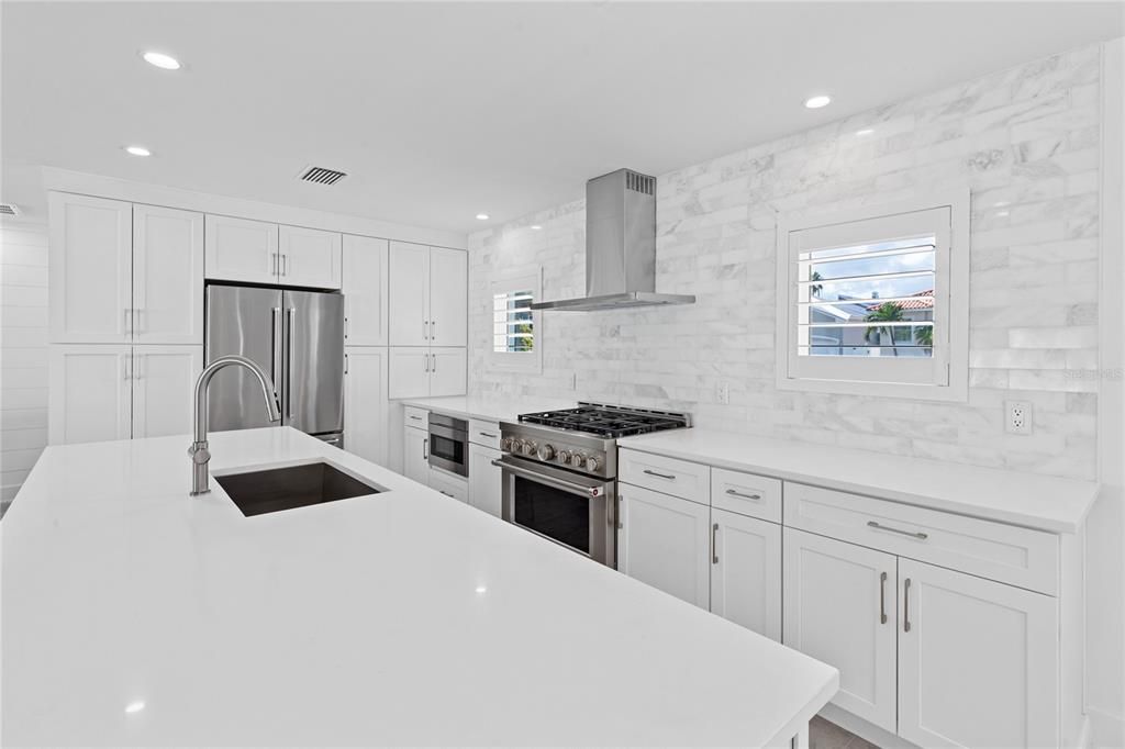 For Rent: $10,000 (2 beds, 2 baths, 1520 Square Feet)