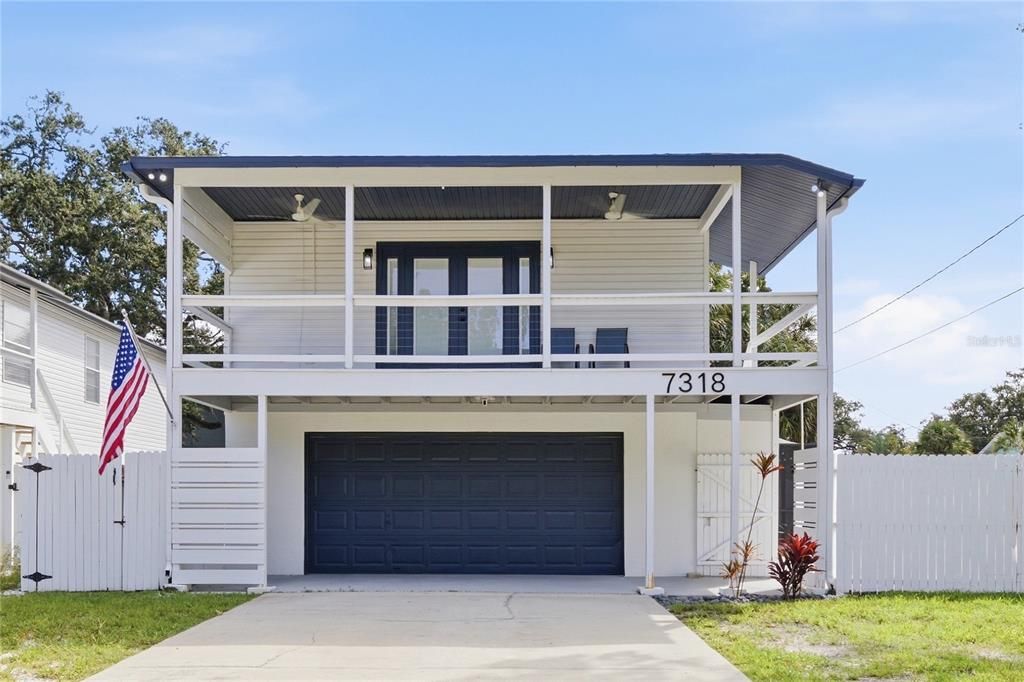For Rent: $3,700 (3 beds, 3 baths, 1517 Square Feet)