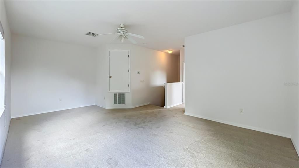 For Sale: $699,000 (5 beds, 4 baths, 3185 Square Feet)