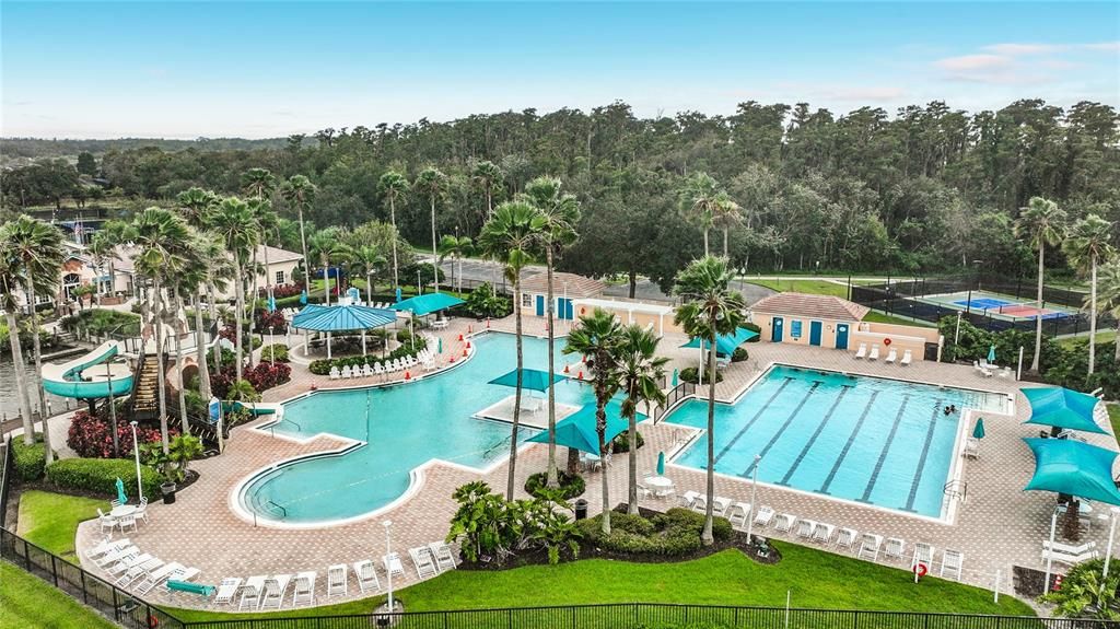 For Sale: $699,000 (5 beds, 4 baths, 3185 Square Feet)