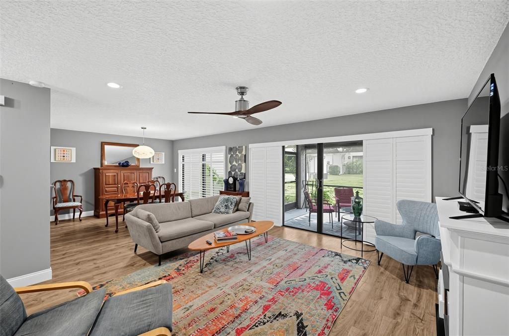 For Sale: $359,500 (3 beds, 2 baths, 1872 Square Feet)