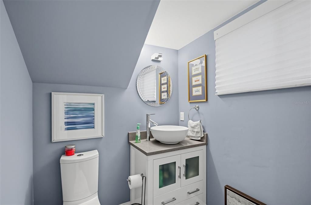 For Sale: $359,500 (3 beds, 2 baths, 1872 Square Feet)