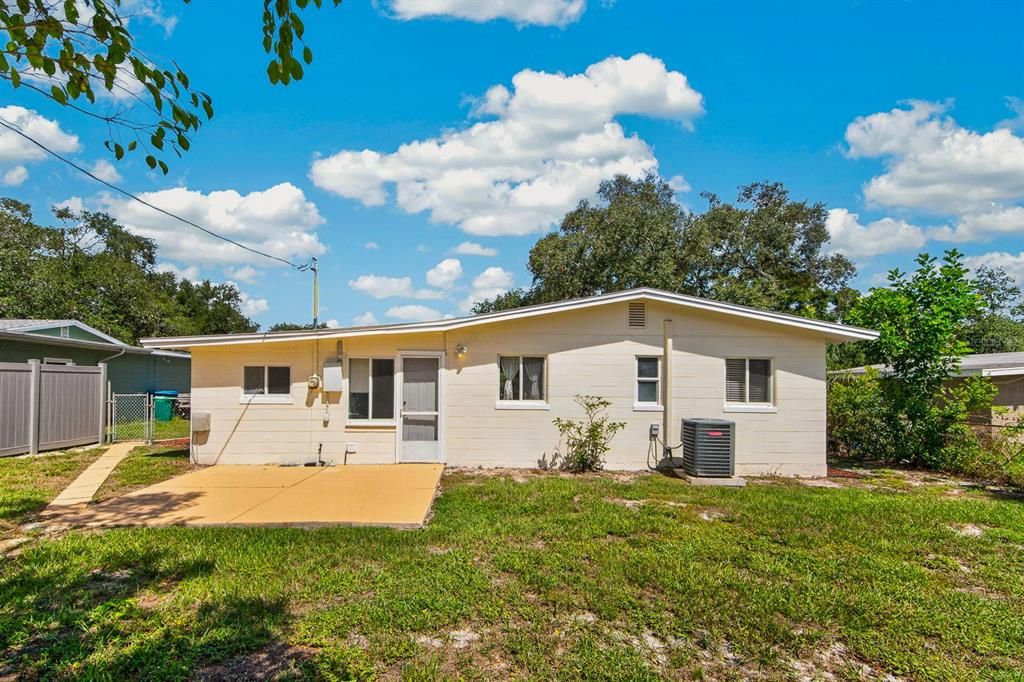 For Sale: $369,999 (3 beds, 2 baths, 1280 Square Feet)