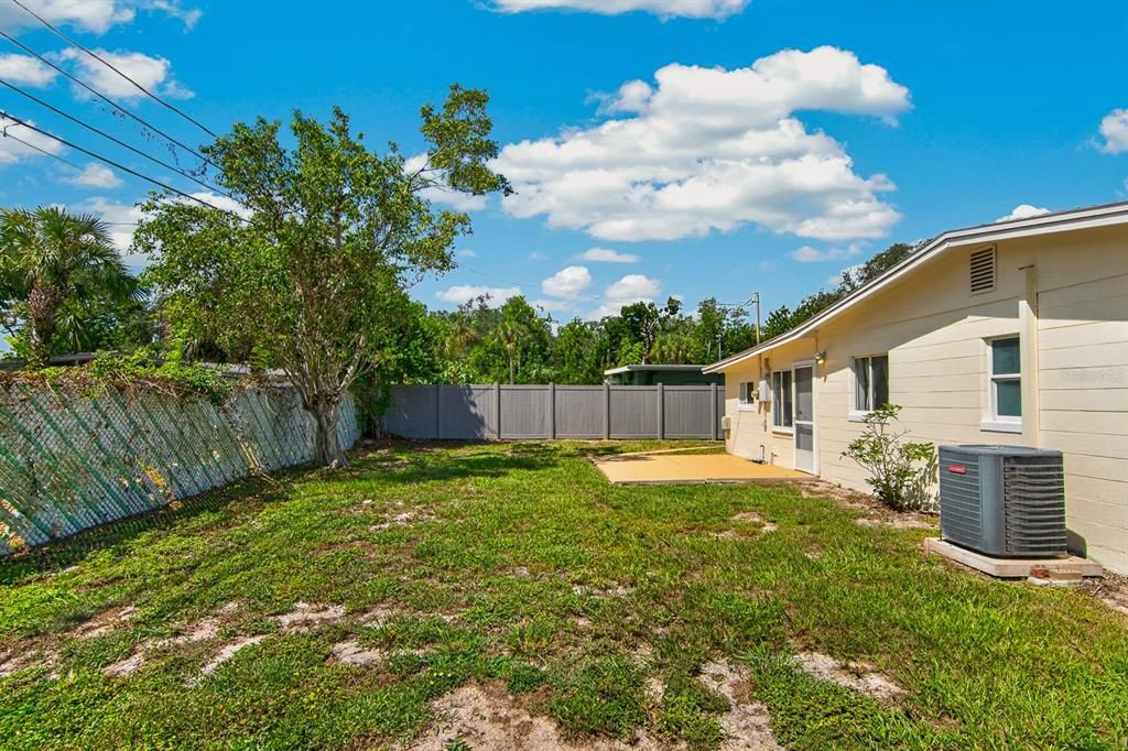 For Sale: $369,999 (3 beds, 2 baths, 1280 Square Feet)