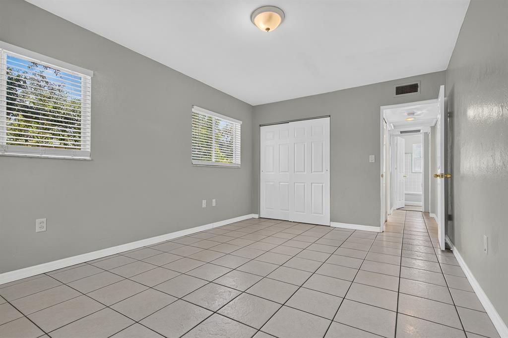 For Sale: $369,999 (3 beds, 2 baths, 1280 Square Feet)