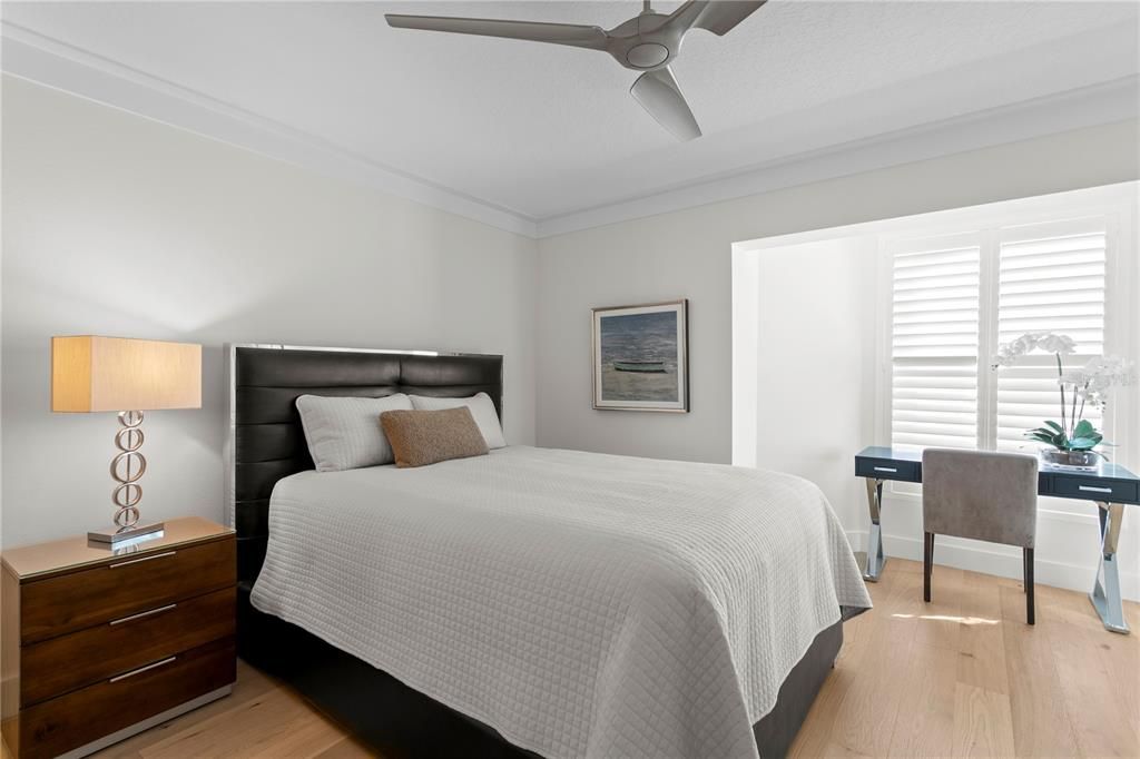 For Sale: $1,350,000 (3 beds, 3 baths, 2215 Square Feet)